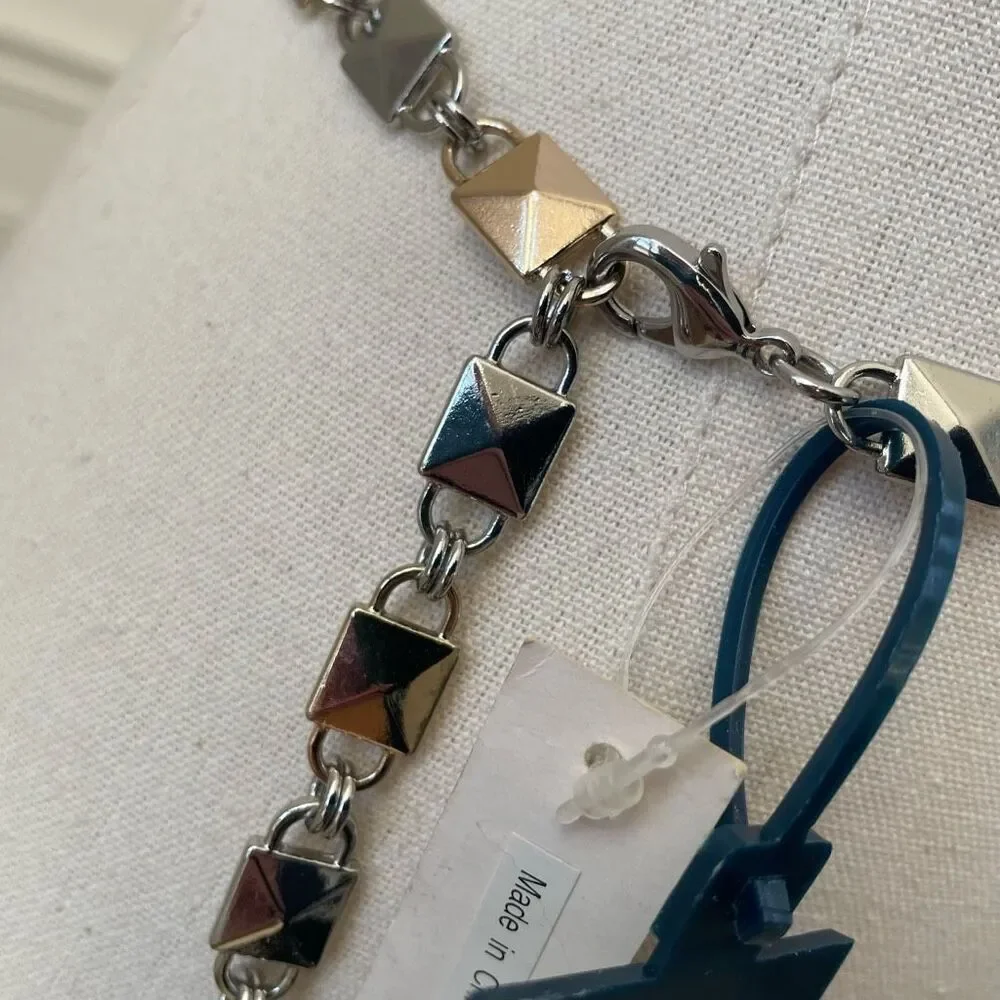 NWT Chaps Gold Silver Geometric Link Belt Adustable S M